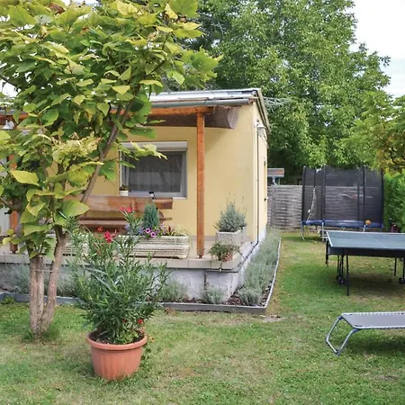 Casa vacanze Two-bedroom Holiday In